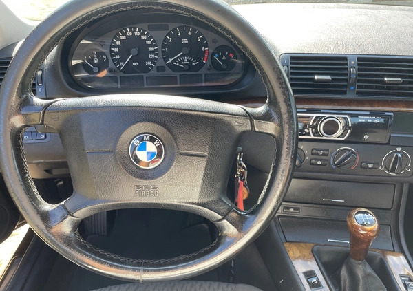 BMW Seria 3 cena 7000 przebieg: 225698, rok produkcji 1999 z Sława małe 67